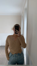 Load image into Gallery viewer, Dani Cross Over Knit Top